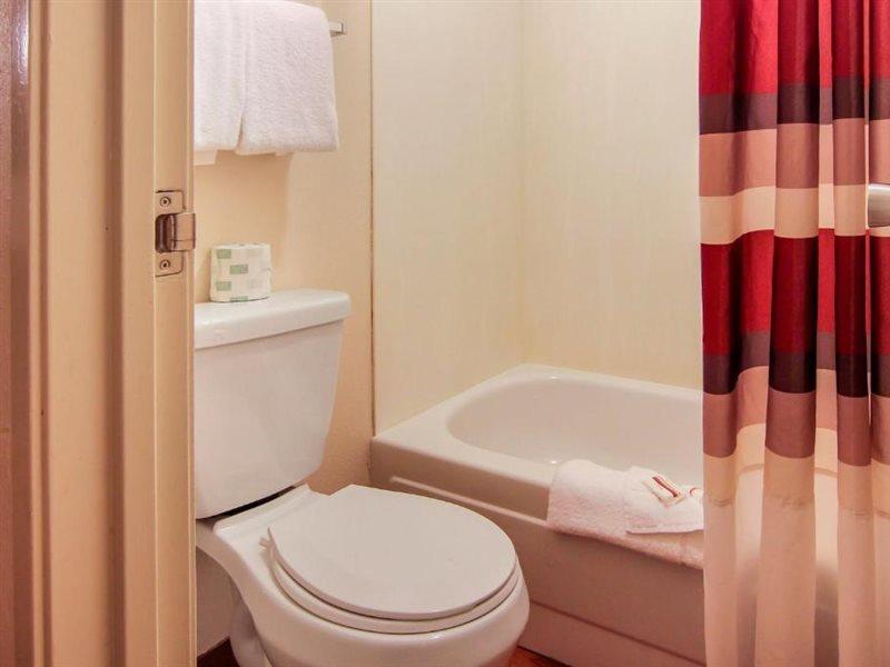 Red Roof Inn Detroit - Troy Extérieur photo