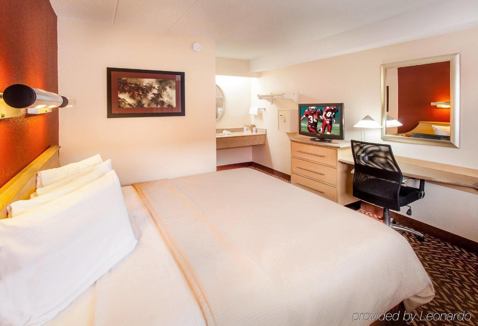 Red Roof Inn Detroit - Troy Extérieur photo